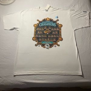 SOLD Vintage 1997 Florida Marlins Starter white t shirt